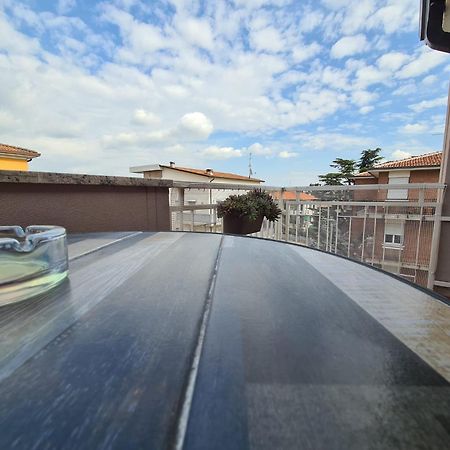 Appartamento Casa Adry Peschiera del Garda Luaran gambar