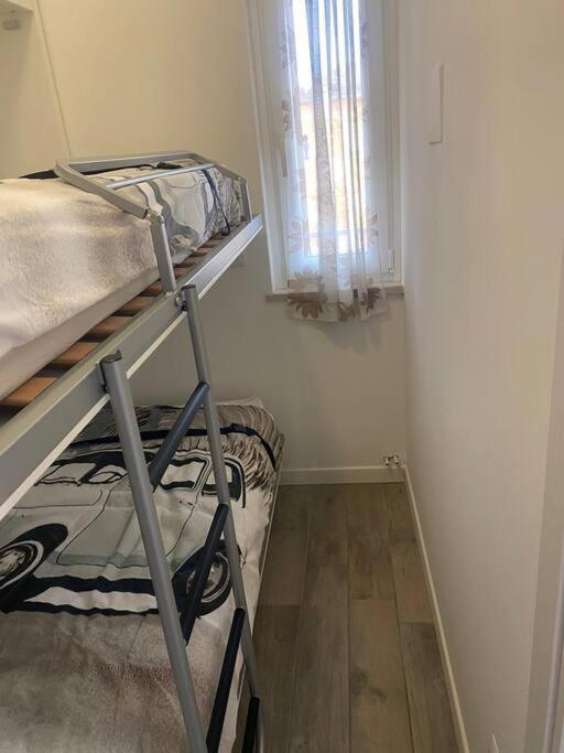 Appartamento Casa Adry Peschiera del Garda Luaran gambar